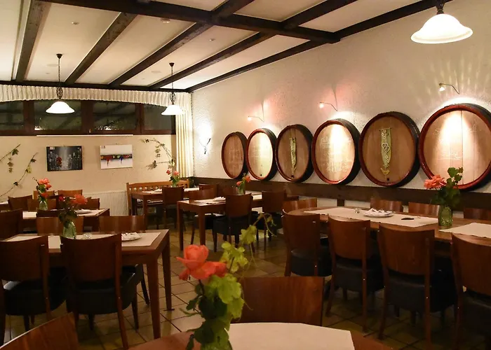 Gaestehaus Wein Im Turm 2* Longuich